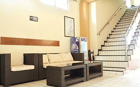 Hotel Sumber Waras